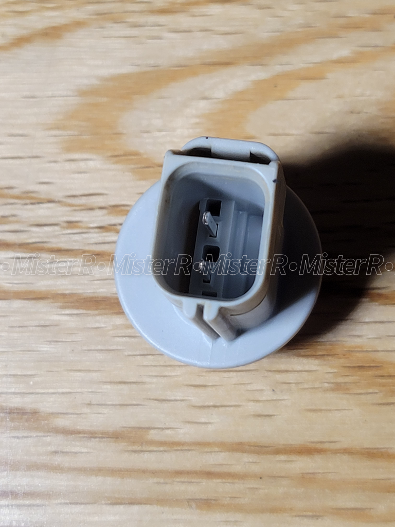 Ford 2-Pin Side Marker/License Plate Lamp Socket - Used OE - #F81Z-13411-AA