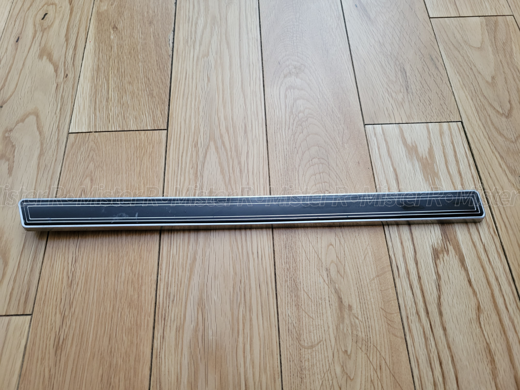 Chevrolet Van 30 - Dash Molding/Trim - 1980s Chevy G10 G20 G30 - Used OE - #469750