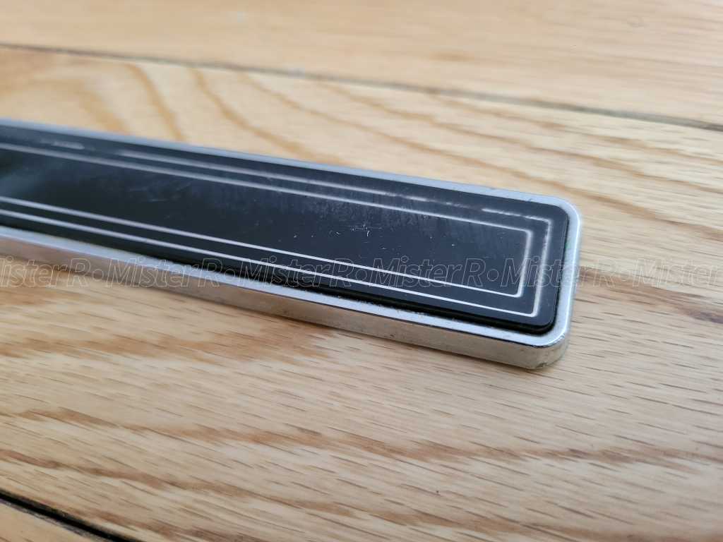 Chevrolet Van 30 - Dash Molding/Trim - 1980s Chevy G10 G20 G30 - Used OE - #469750
