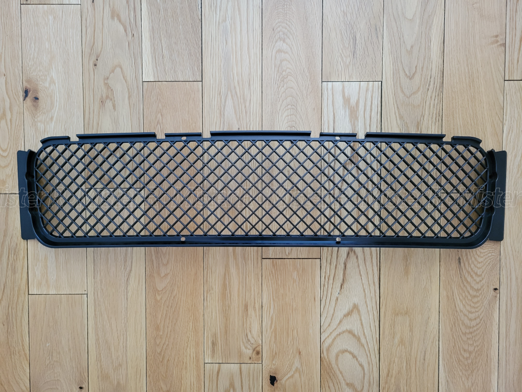 BMW E36 M3 - Lower Center Front Bumper Grille - OER - #51112250685