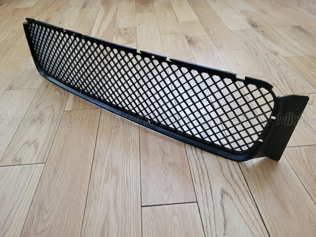 BMW E36 M3 - Lower Center Front Bumper Grille - OER - #51112250685