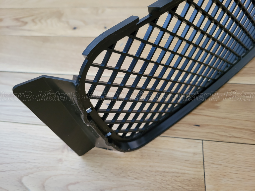 BMW E36 M3 - Lower Center Front Bumper Grille - OER - #51112250685
