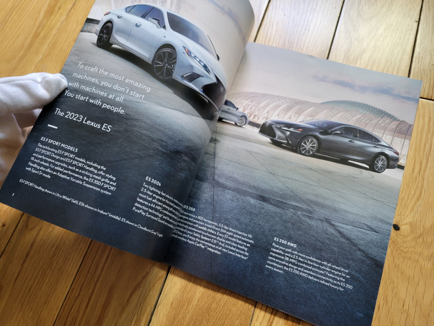 2023 Lexus ES - 250 300 300h 350 - Sales Brochure - Original US Dealer Catalog