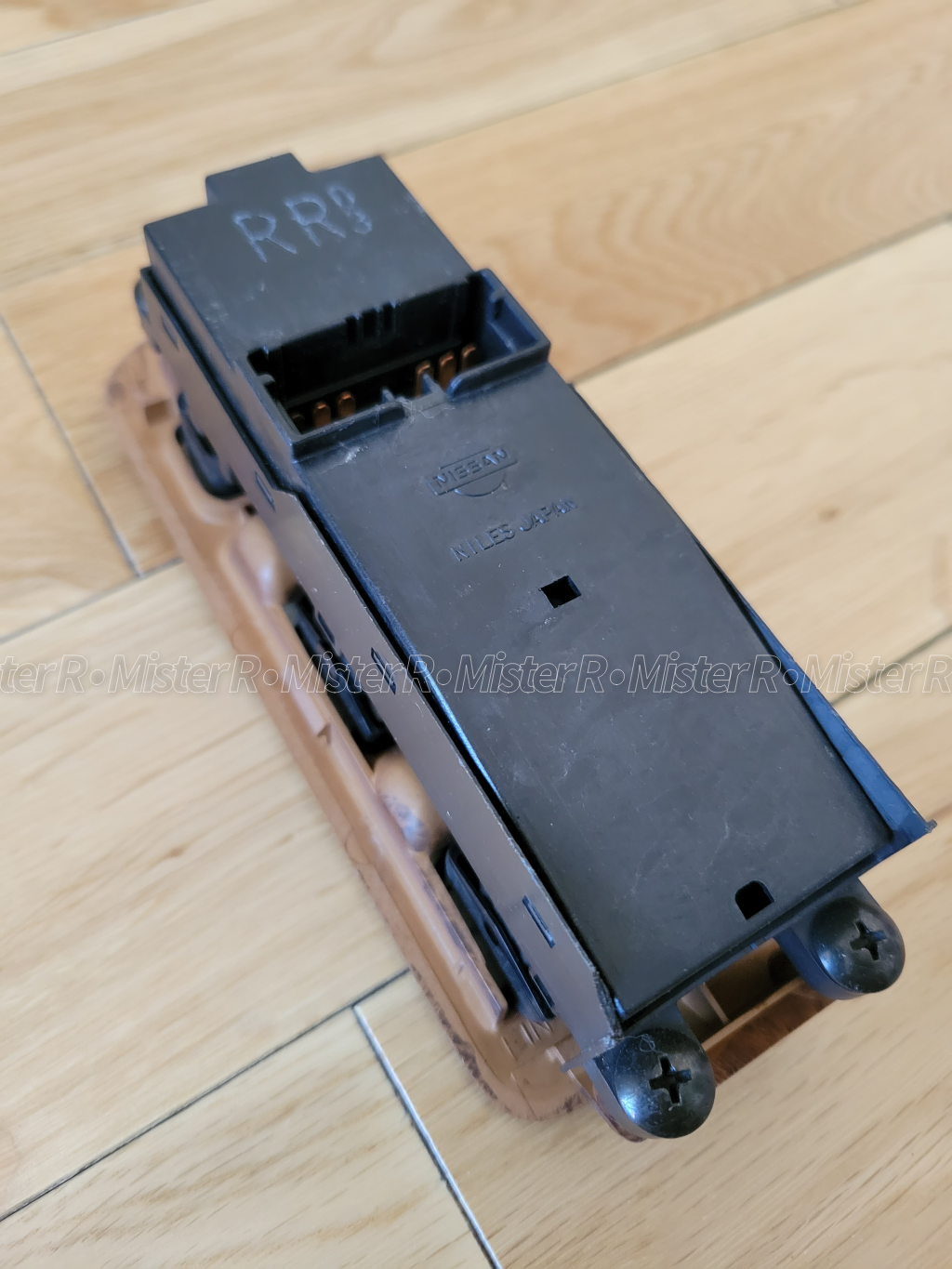 Nissan A32 Maxima 1994-2000 Master Power Window Switch - Used OE - Cefiro JDM RHD - #25401-43U01 #80960-32U00