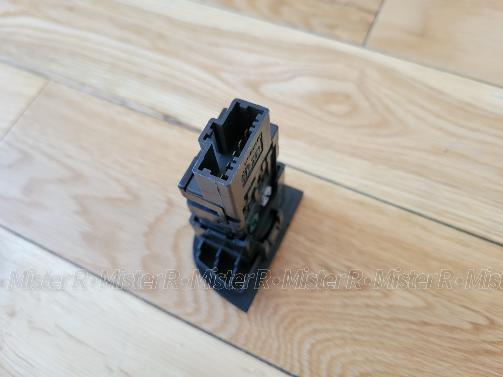 Honda Civic - Defogger/Defroster Switch - EJ/EK - Type R - JDM RHD - #35500-S04-901