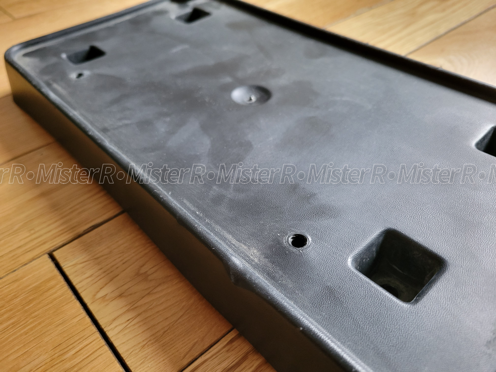 Jeep Grand Cherokee - Front License Plate Bracket - Chrylser/Mopar WK2 Used OE #68144514AB