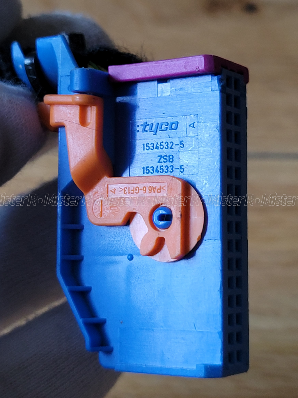 Audi/Volkswagen/Porsche 32-Pin Connector Pigtail Harness - Used OE - #1J0972977H