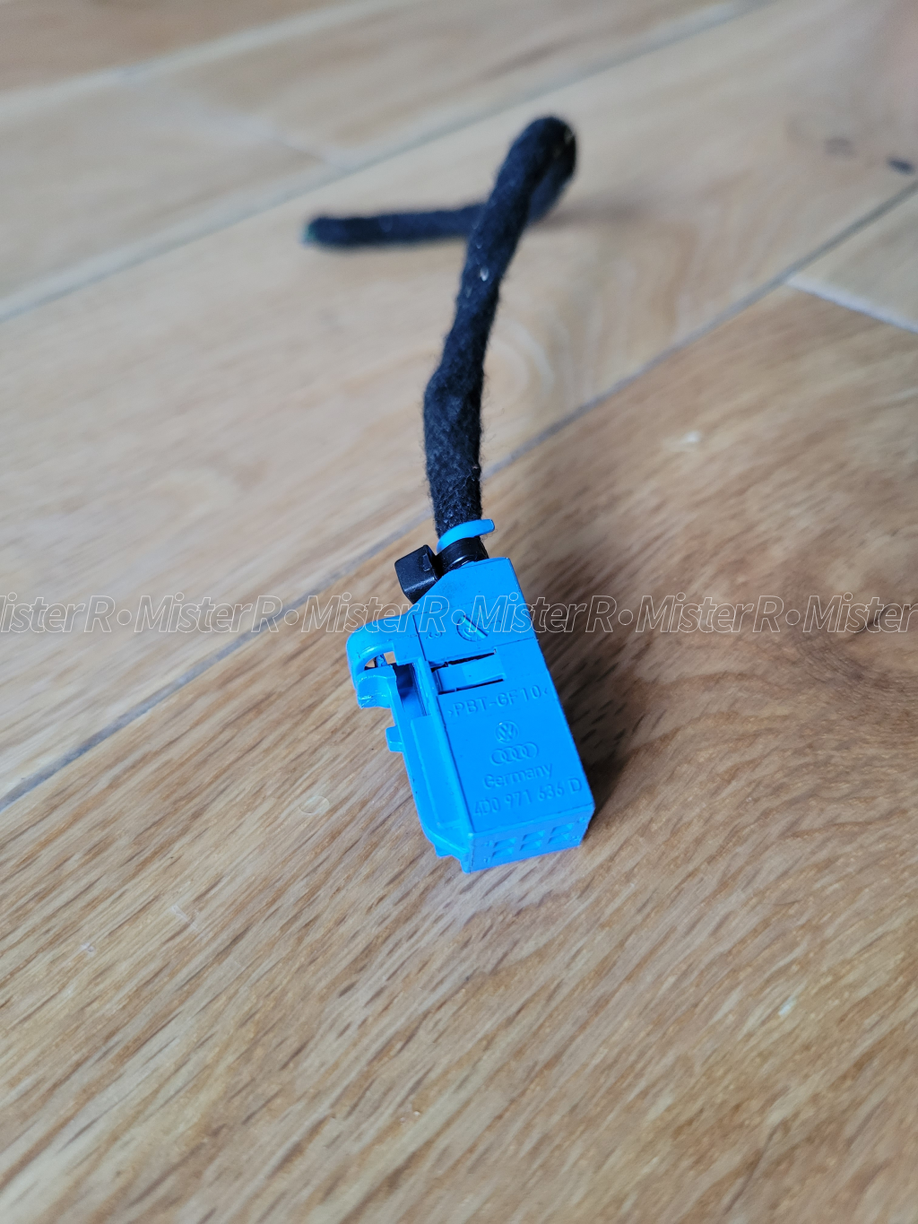Audi/Volkswagen/Porsche 6-Pin Connector Pigtail Harness - Used OE Blue - #4D0971636D