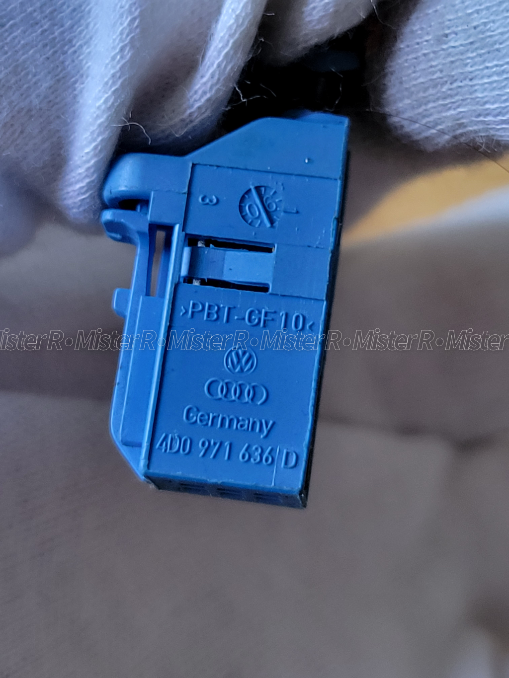 Audi/Volkswagen/Porsche 6-Pin Connector Pigtail Harness - Used OE Blue - #4D0971636D