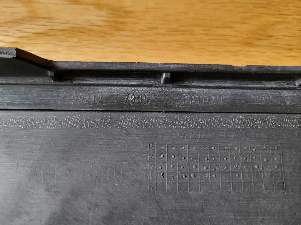 Chevrolet C7 Corvette Front Center Air Deflector - GM/Chevy Used OE - #22799212