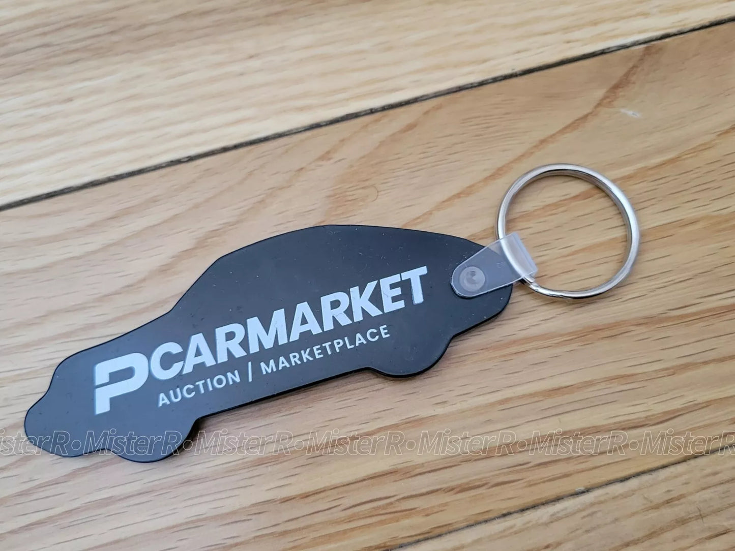 PCARMARKET - Porsche 911 Targa Keychain - Lifestyle Key Fob/Charm - PCar Market