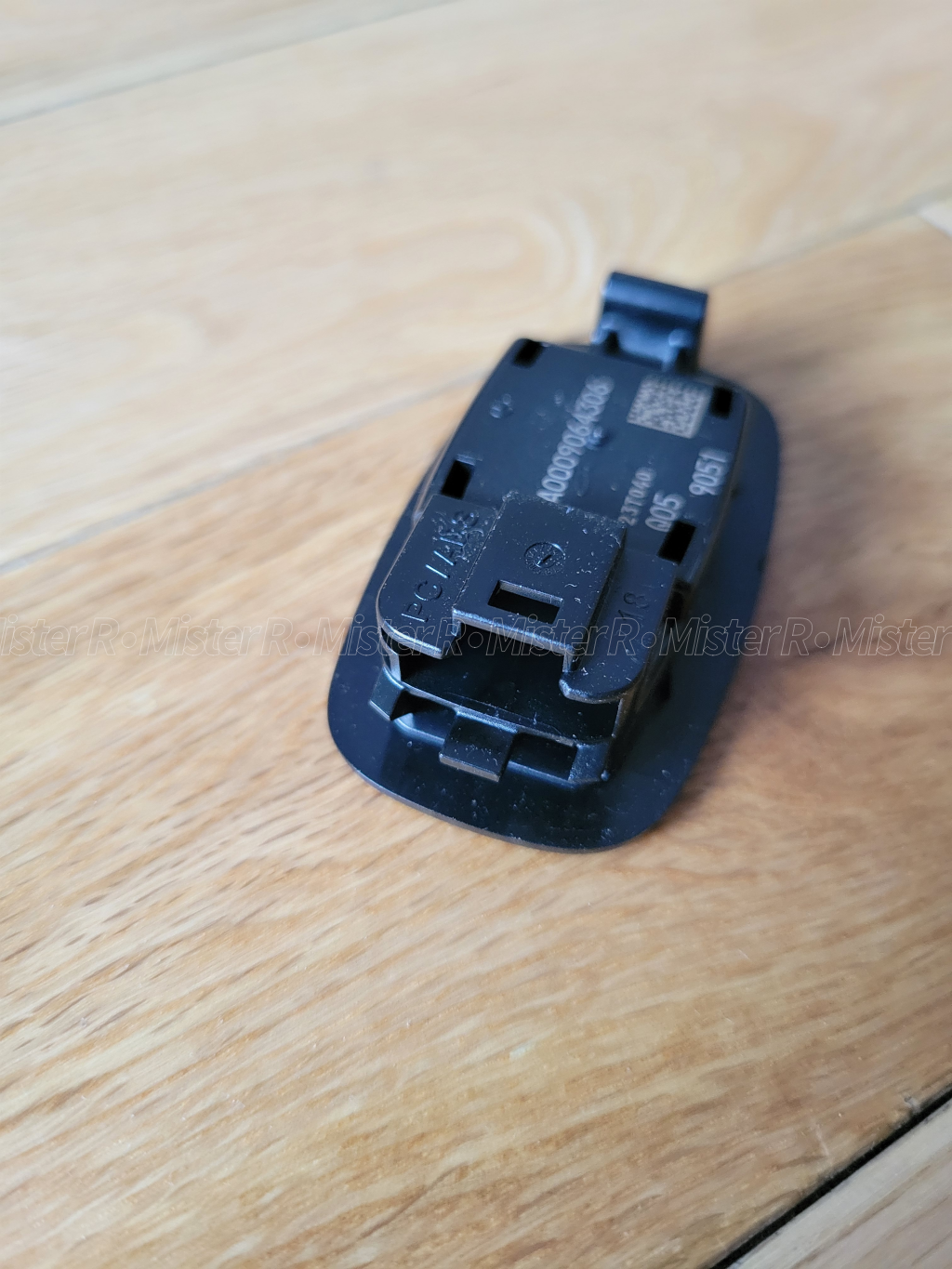 Mercedes-Benz - Interior Courtesy Light/Lamp - E300 W213 - Used OE - #A0009064306