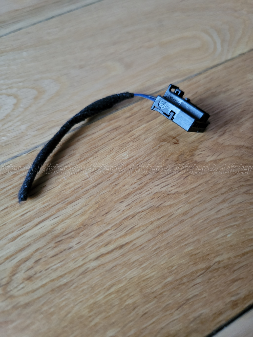 Mercedes-Benz 6-Pin Connector Pigtail Harness - Used OE - #A0255452226