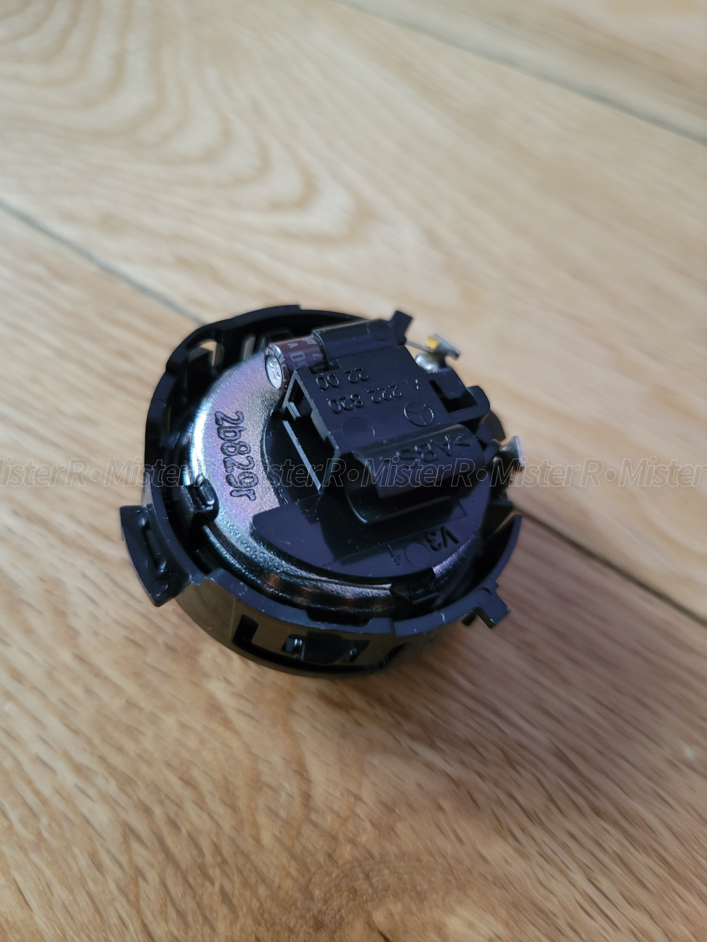 Mercedes-Benz - Tweeter Speaker - W222 S63 S550 S600 W213 - Used OE - #A2228202200