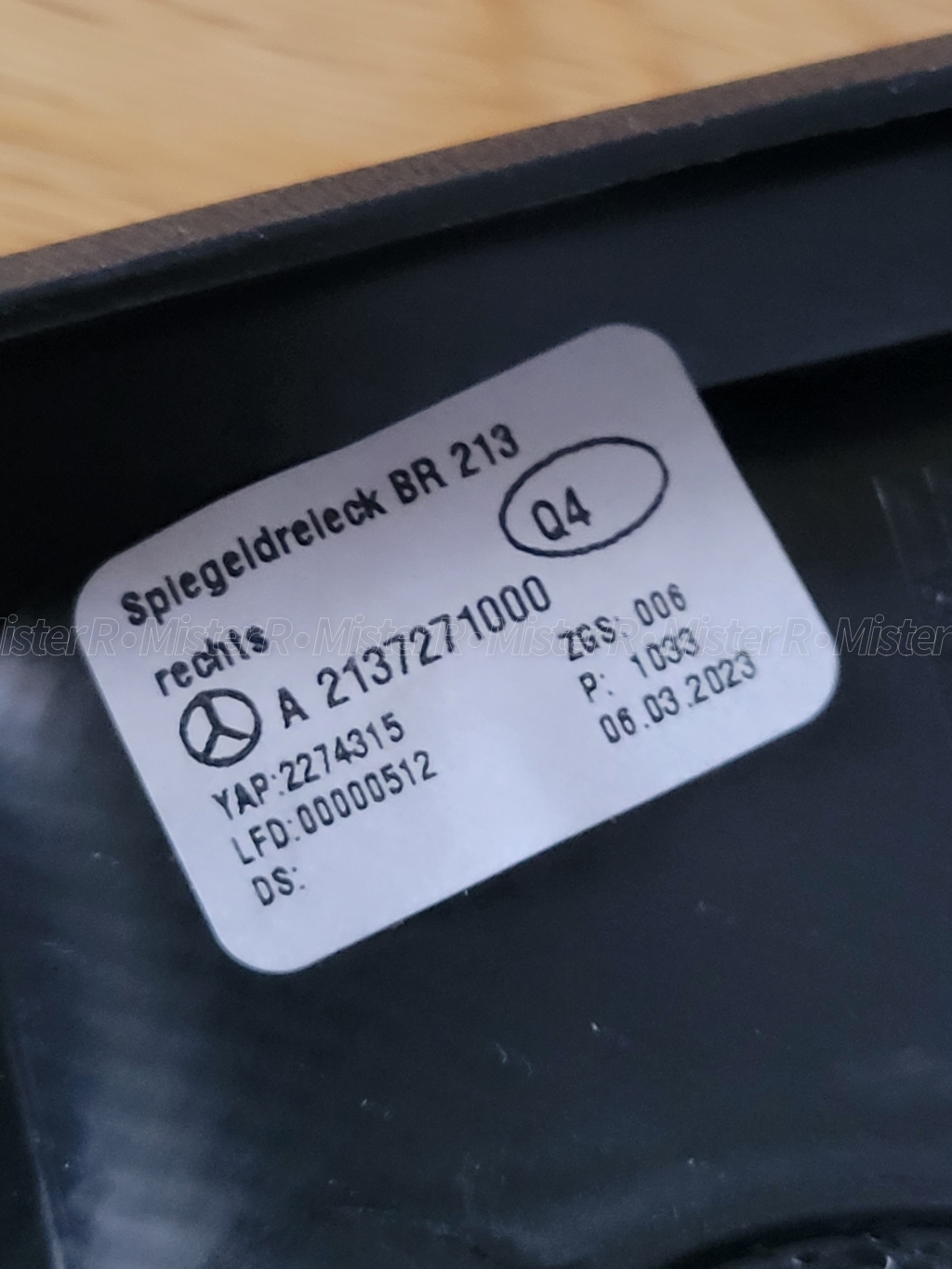 Mercedes-Benz - Window Frame Cover/Tweeter Speaker Grille - Right/Passenger Trim - #A2137271000