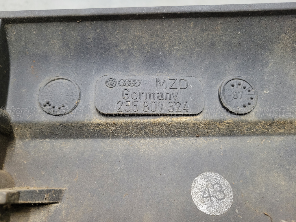 Volkswagen Vanagon - Complete Fiberglass Rear Bumper - Westfalia - Bus - #255-807-311-L