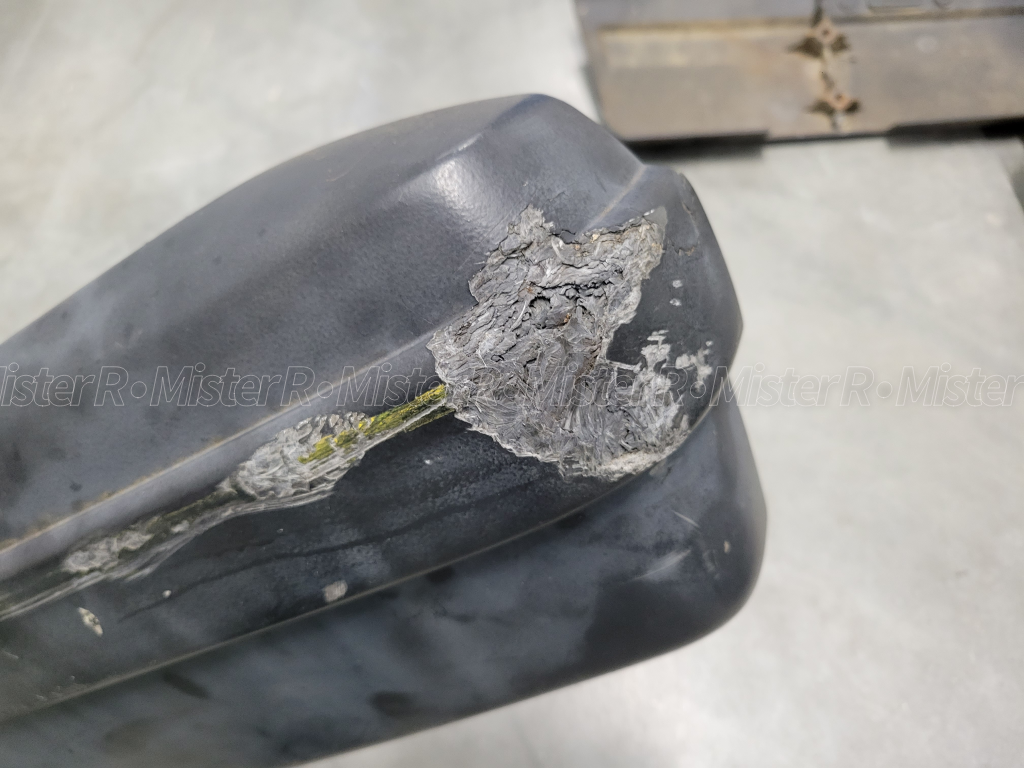 Volkswagen Vanagon - Complete Fiberglass Rear Bumper - Westfalia - Bus - #255-807-311-L
