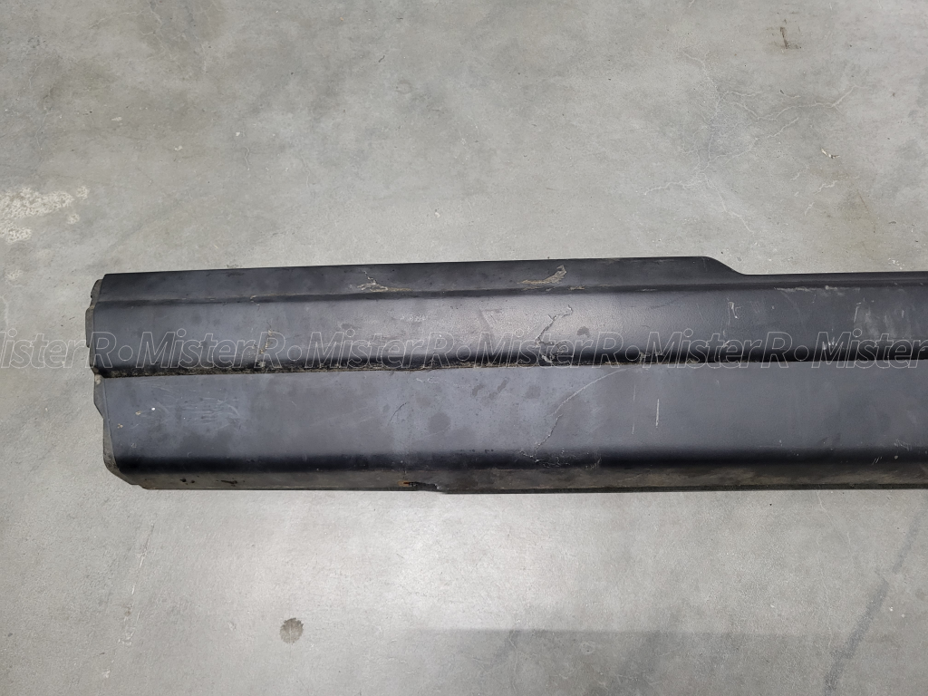 Volkswagen Vanagon - Complete Fiberglass Rear Bumper - Westfalia - Bus - #255-807-311-L