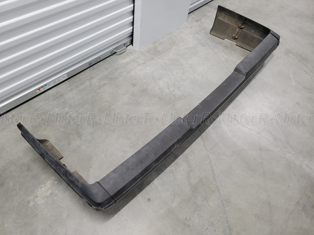 Volkswagen Vanagon - Complete Fiberglass Rear Bumper - Westfalia - Bus - #255-807-311-L