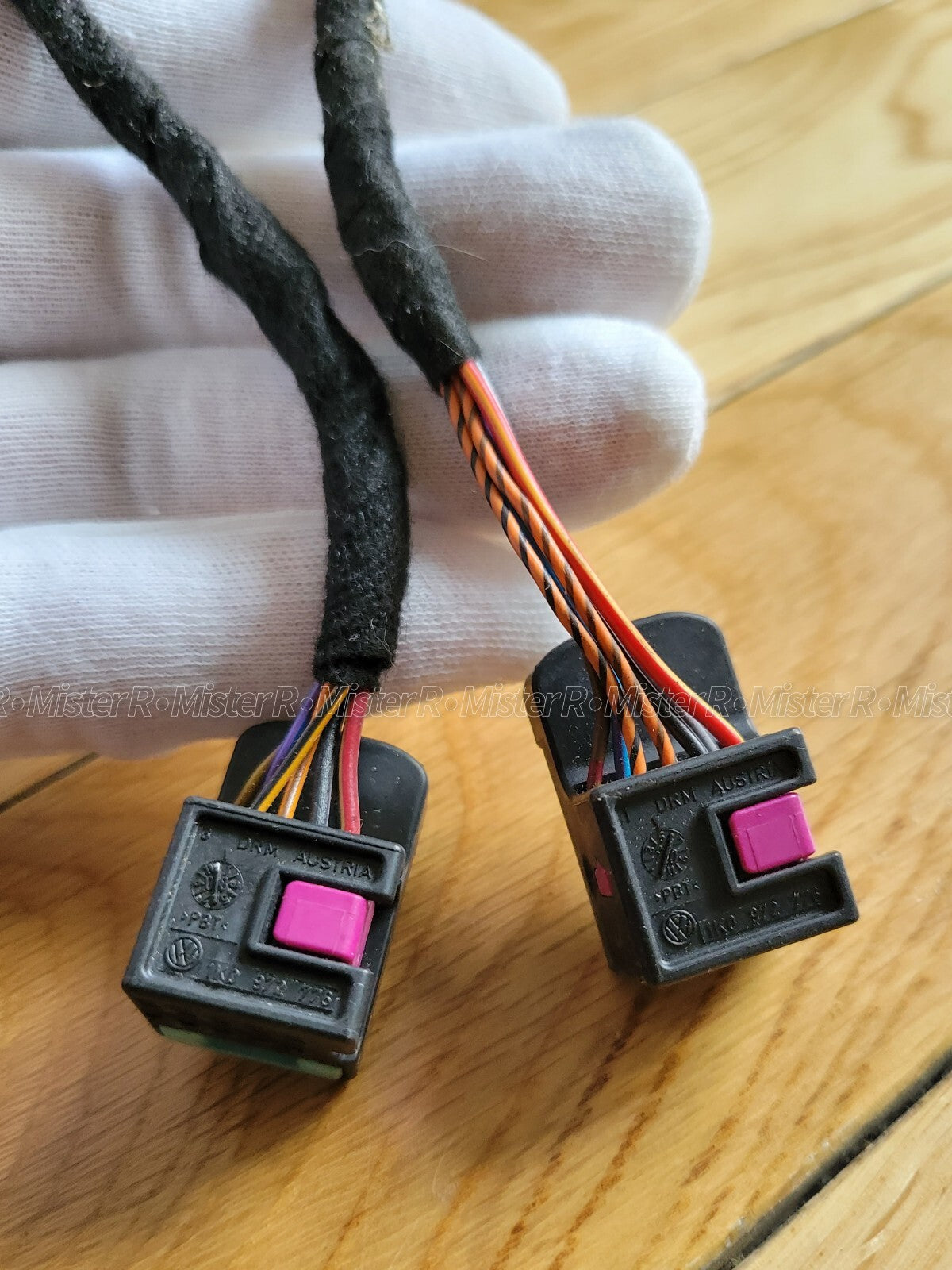 Audi/Volkswagen/Porsche 10-Pin Connector Pigtail Harness • Used OE • #1K09727764