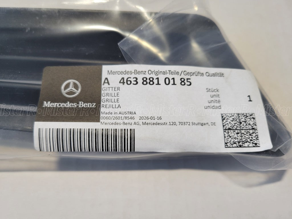 Mercedes-Benz • W463 Geländewagen • Right Fender Vent Grille • #A46388101853