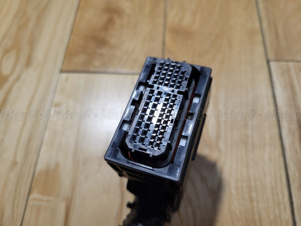 Toyota/Lexus • Fog Light 60-Pin Connector Pigtail Harness • Used OE #90980-128357
