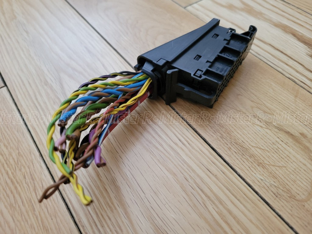 Mercedes-Benz • Audio Amplifier 26-Pin Connector Pigtail Harness • #02654577282