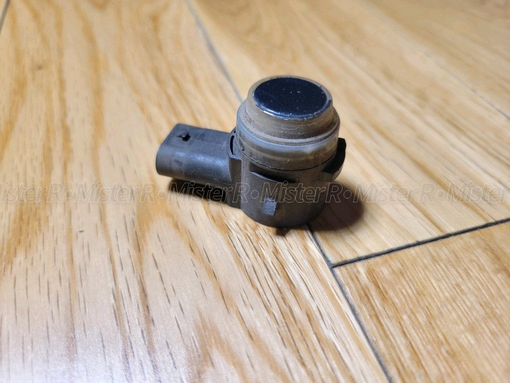 Mercedes-Benz • PDC - Parking Distance Sensor • Used OE • #A00090512024