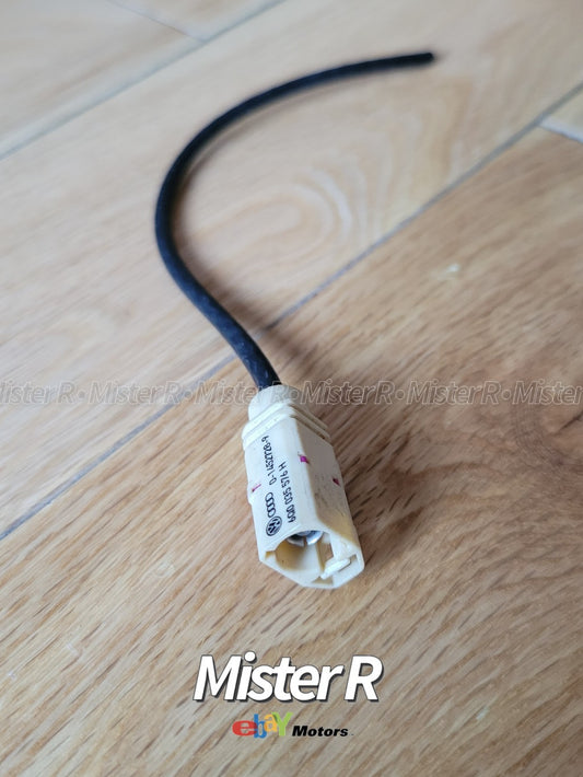 Audi/Volkswagen/Porsche 1-Pin Connector Pigtail Harness • Used OE • #6Q0035576H0