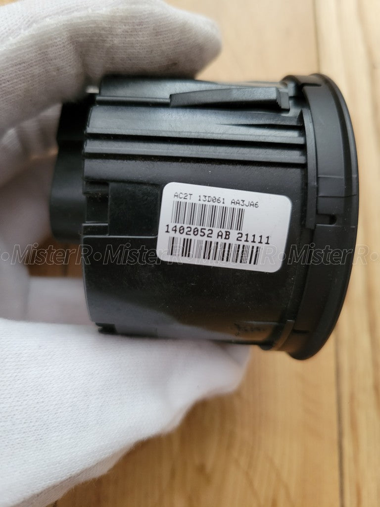 Ford • Headlight Switch • E250 E350 E450 Super Duty • Used OE • #9C2Z-11654-AA3