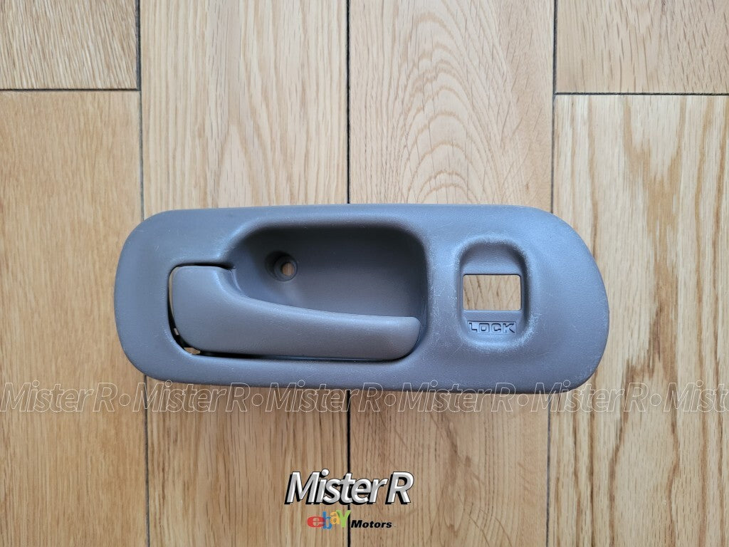 Honda • Left/Driver Interior Door Handle • Taupe • Used OE Trim #72161-S01-A01ZA0