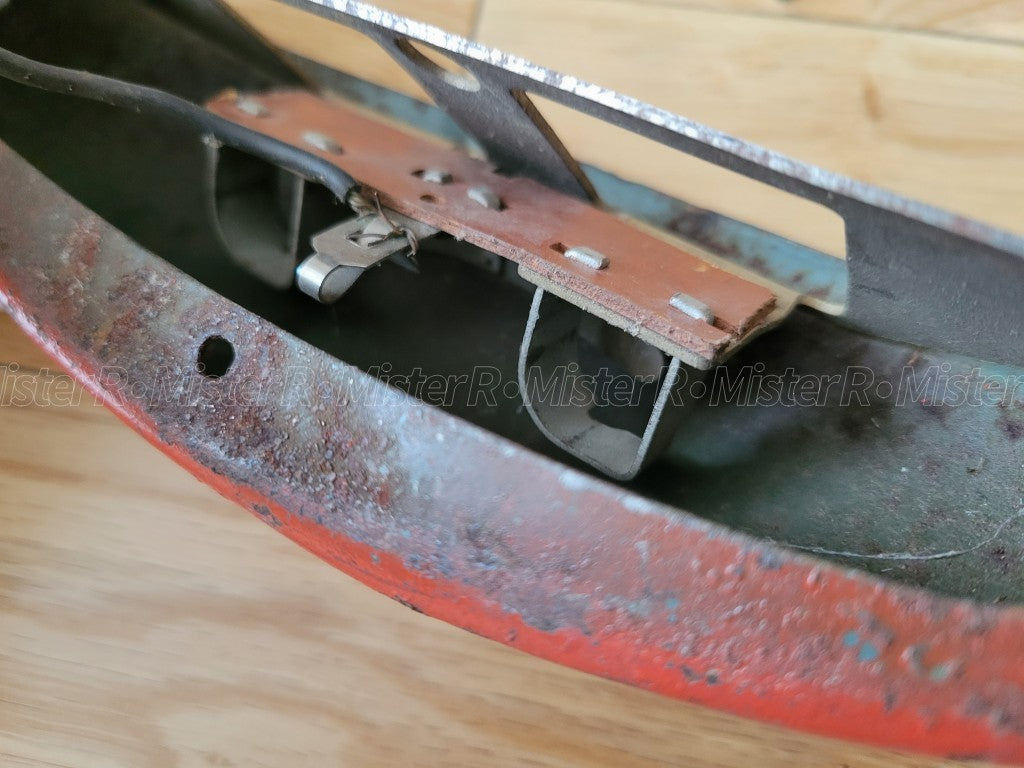 Renault Dauphine • Rear License Plate Lamp Housing/Cover • R1090 Used OE Gordini10