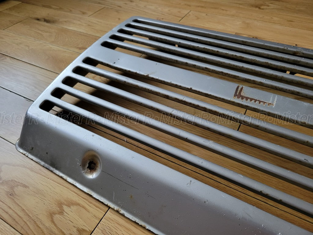 Mercedes-Benz W460/W461 G-Wagon • Radiator Grille Shell w/ Star • #A46088808152