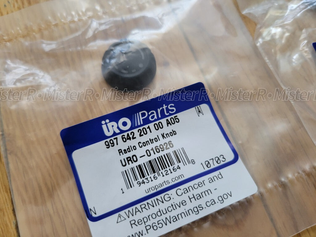 Porsche 987/997 • PCM Radio Volume Navigation Knob Set • OER #99764220100A3