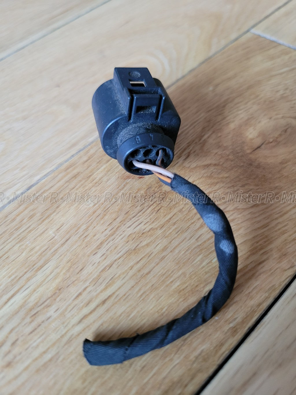Audi/Volkswagen/Porsche 6-Pin Connector Pigtail Harness • Used OE • #1J09737131