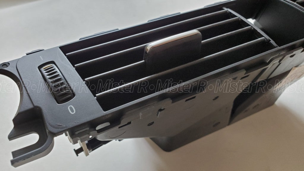 BMW • E9X Dashboard Center Air Vent • E90 E91 E92 E93 328 335 M3 • #642291304633