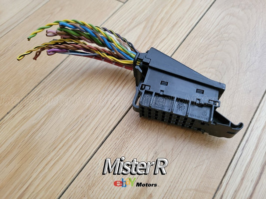 Mercedes-Benz • Audio Amplifier 26-Pin Connector Pigtail Harness • #02654577280