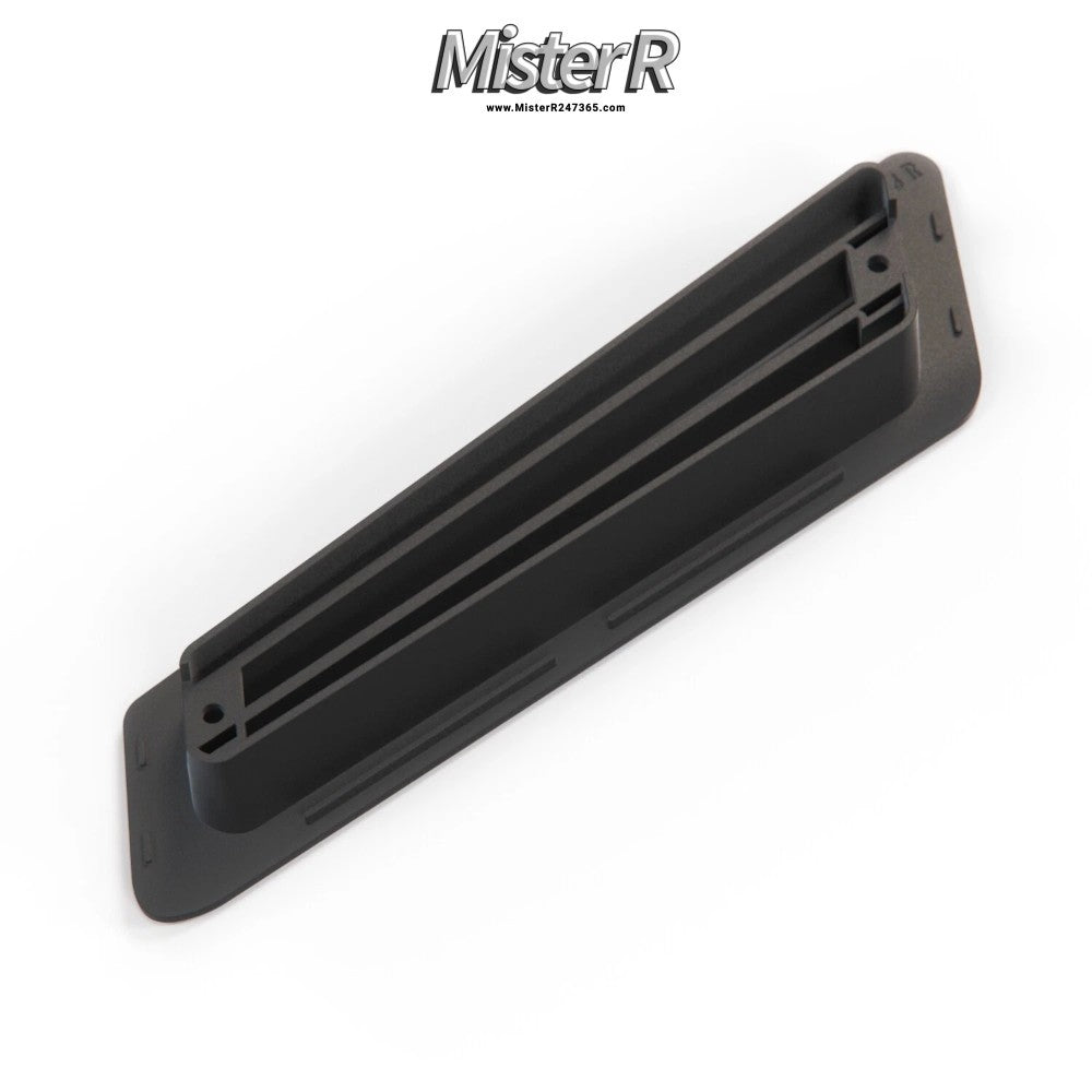 Mercedes-Benz • W463 Geländewagen • Right Fender Vent Grille • #A46388101856