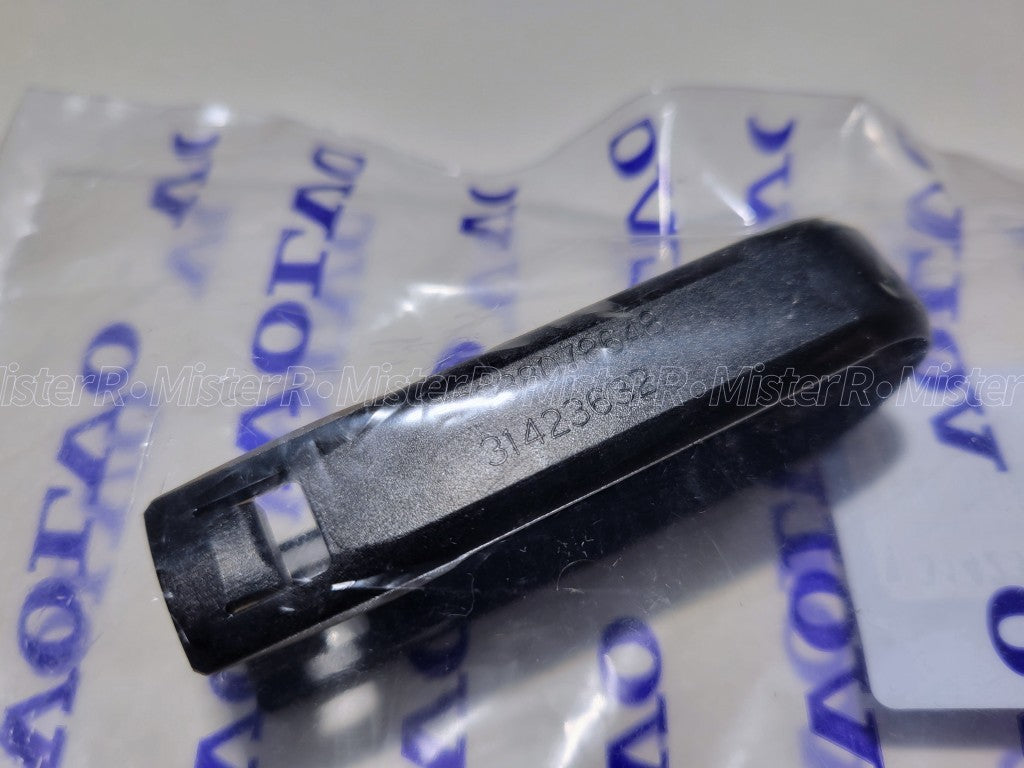 Volvo • Lug Nut Cover Removal Tool • Tweezer Style Cap Puller • New OE #314236326