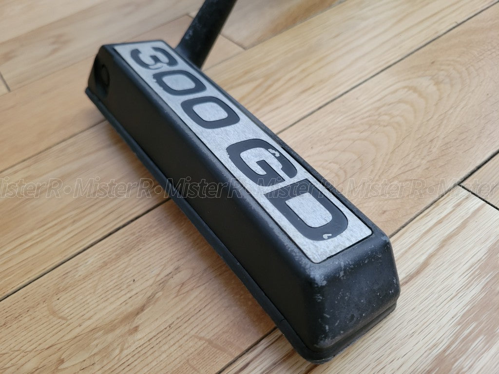 Mercedes-Benz W460 G-Wagon • Right Mirror Assembly w/ 300GD Badge • #A460811001412