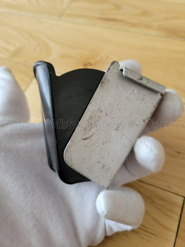 Renault Dauphine • Interior/Dashboard Ash Tray • R1090 Used OE Gordini Ondine4