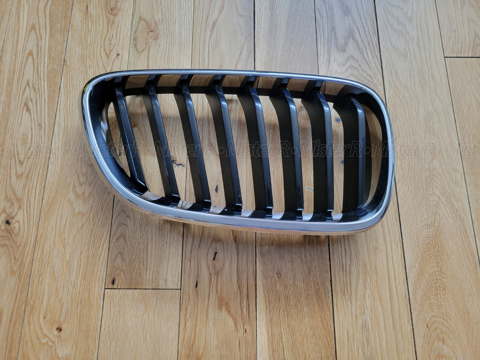 BMW F22/F23 • Sport Passenger/Right Side Kidney Grille • Used OE • #5113729552410