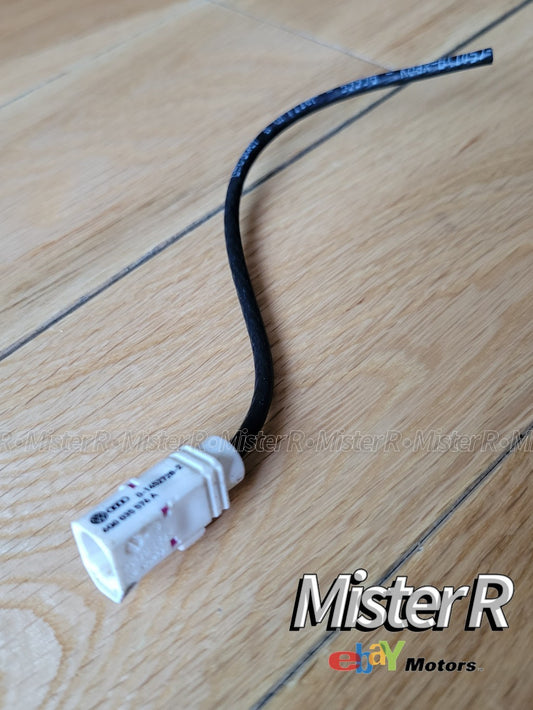 Audi/Volkswagen/Porsche 1-Pin Connector Pigtail Harness • Used OE • #6Q0035576A0