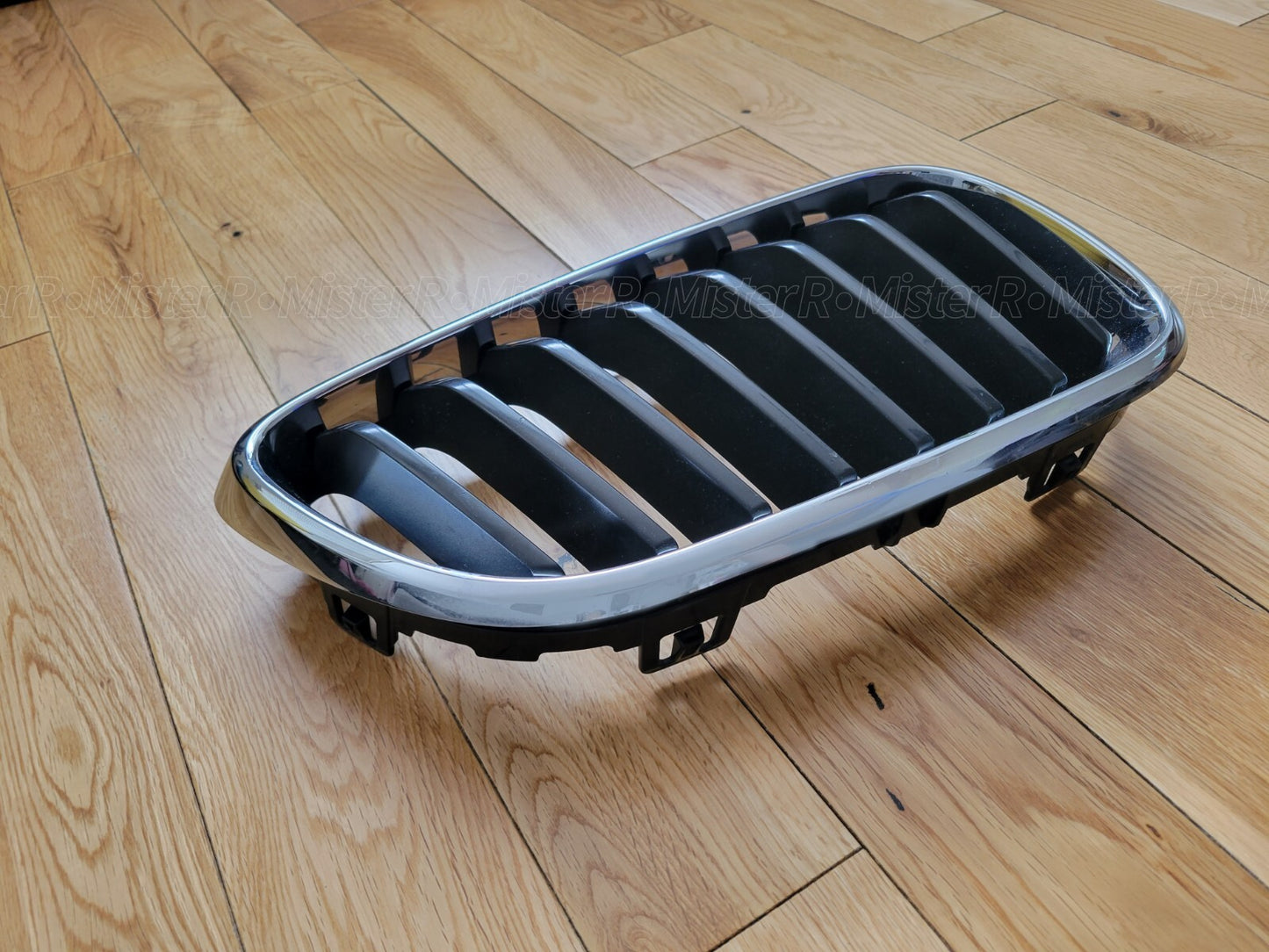 BMW F22/F23 • Sport Passenger/Right Side Kidney Grille • Used OE • #511372955242