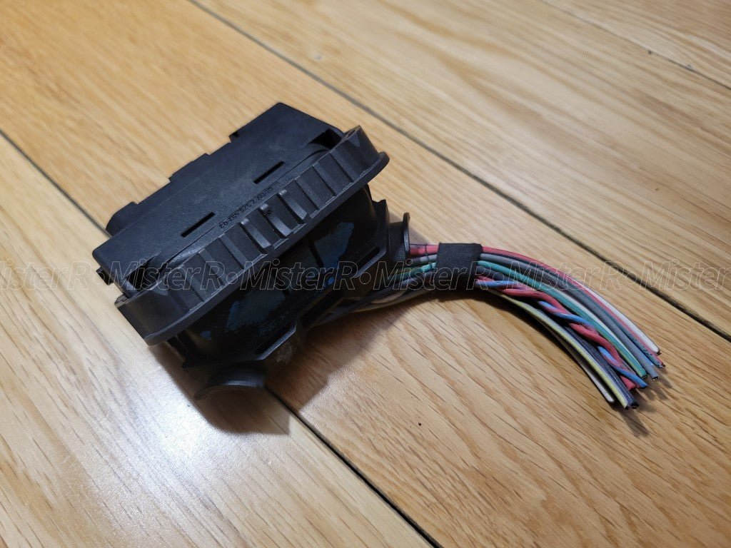 BMW 48-Pin Connector Pigtail Harness • Tyco Used OE • #7577868021