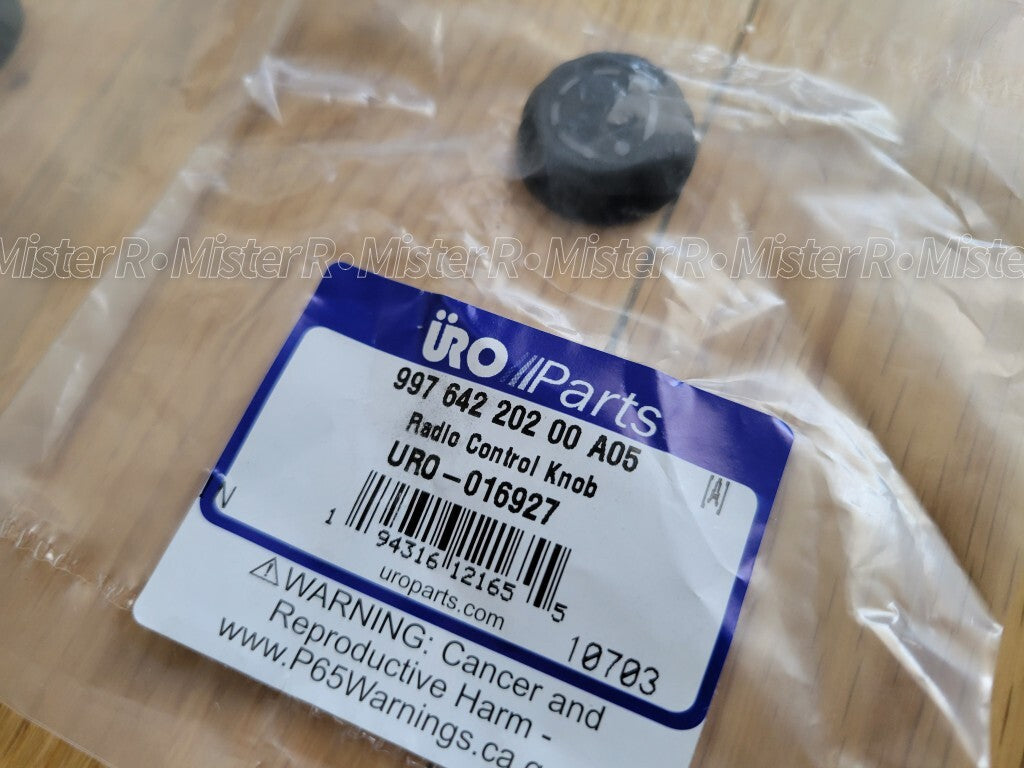 Porsche 987/997 • PCM Radio Volume Navigation Knob Set • OER #99764220100A4