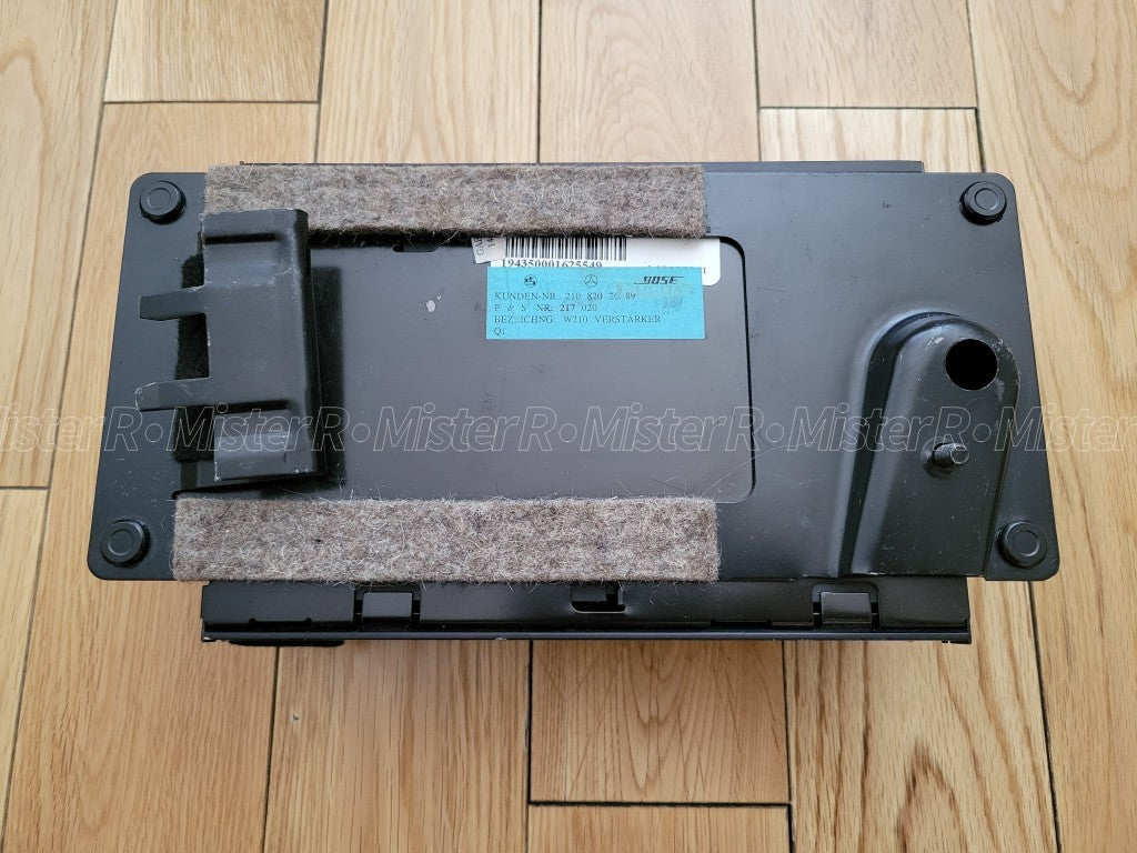 Mercedes-Benz • BOSE Audio Amplifier • OE W210 E320 E430 E55 AMG • #210820268910
