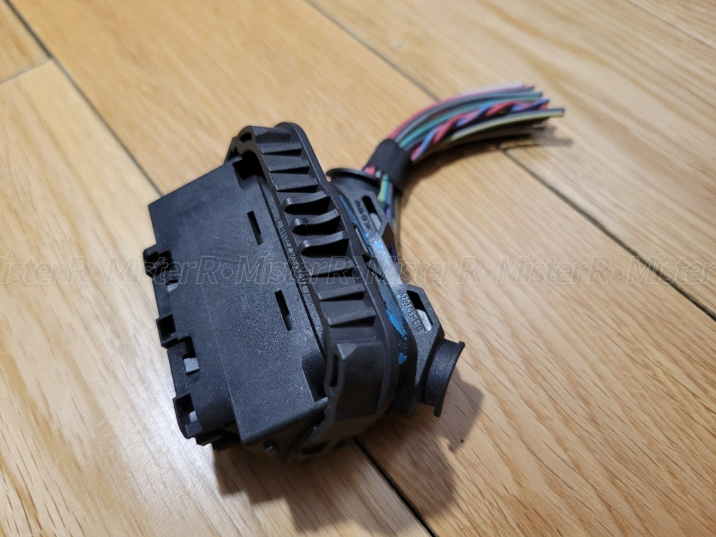 BMW 48-Pin Connector Pigtail Harness • Tyco Used OE • #7577868022