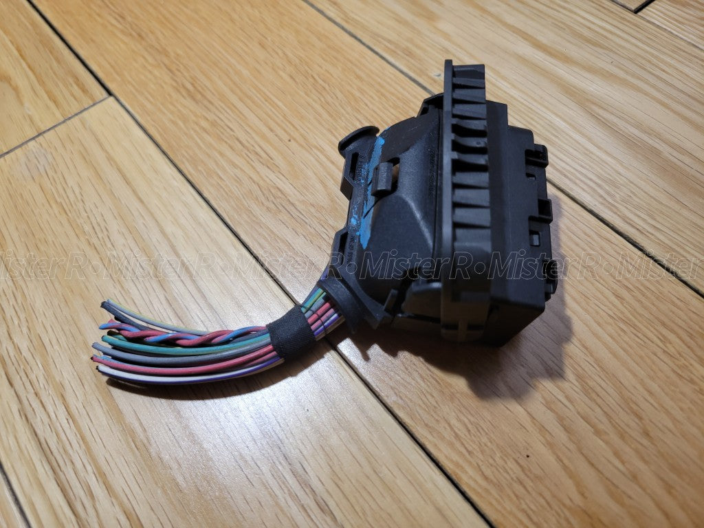 BMW 48-Pin Connector Pigtail Harness • Tyco Used OE • #7577868027