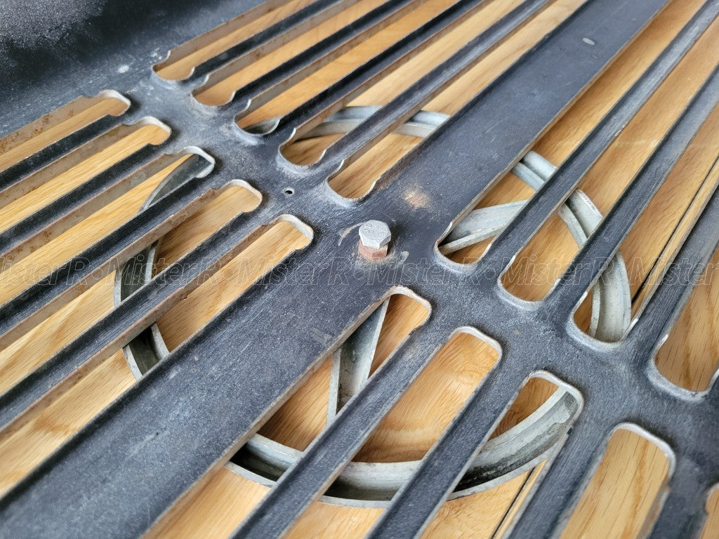 Mercedes-Benz W460/W461 G-Wagon • Radiator Grille Shell w/ Star • #A460888081514